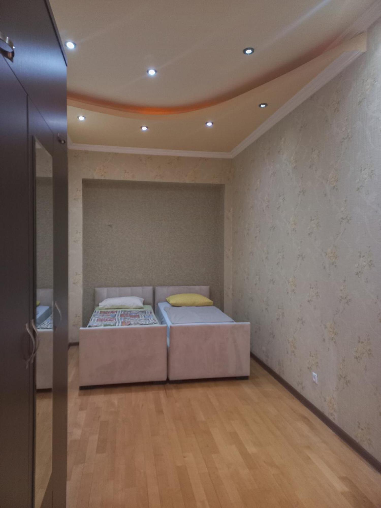 Tatapartment Tbilisi Esterno foto